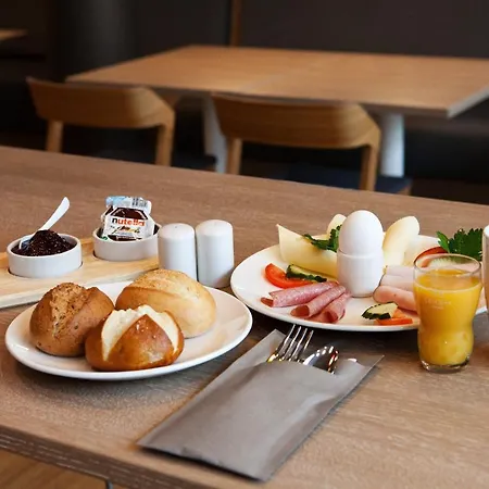 Hotel Express - By Ihg Darmstadt