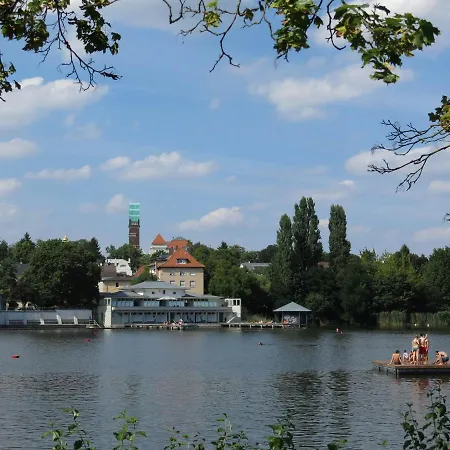 מלון Express - By Ihg 3*