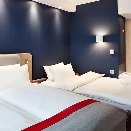 Express - By Ihg Hotel