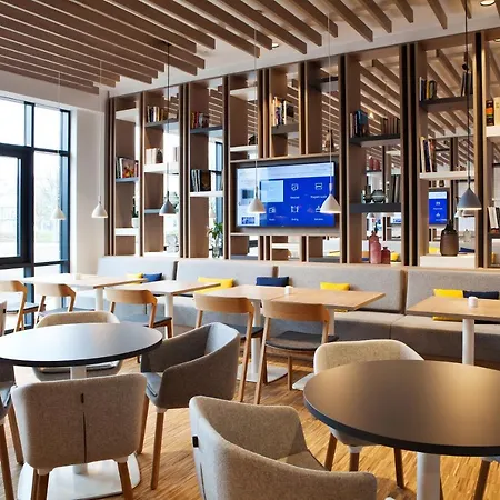 Express - By Ihg Hotel