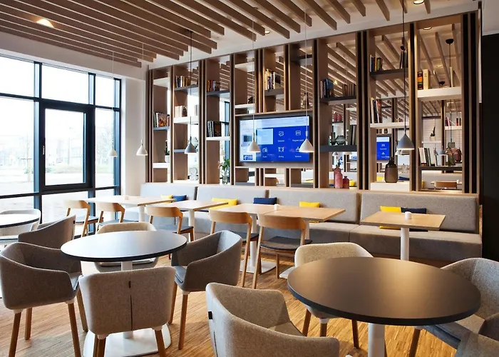 Express - By Ihg Hotel